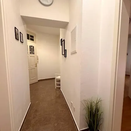 Appartement 2 Raum Direkt Am Suedring Magdebourg