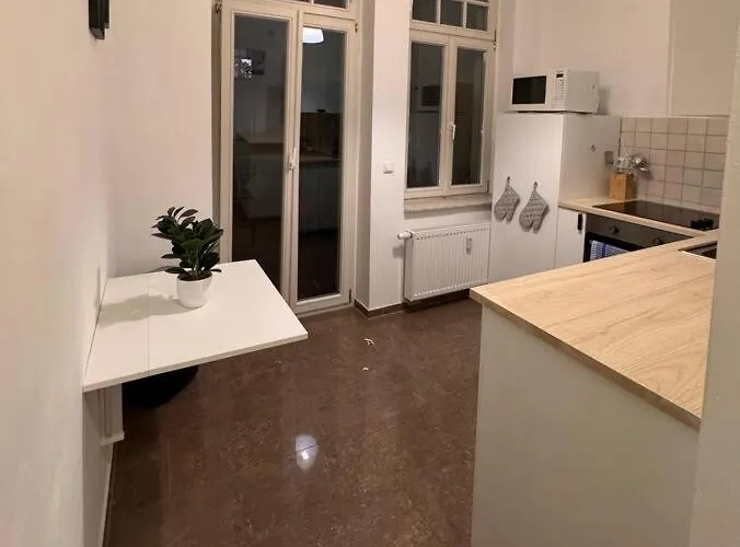 2 Raum Direkt Am Suedring Appartamento Magdeburgo