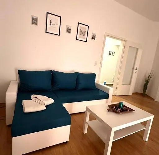 2 Raum Direkt Am Suedring Magdeburgo